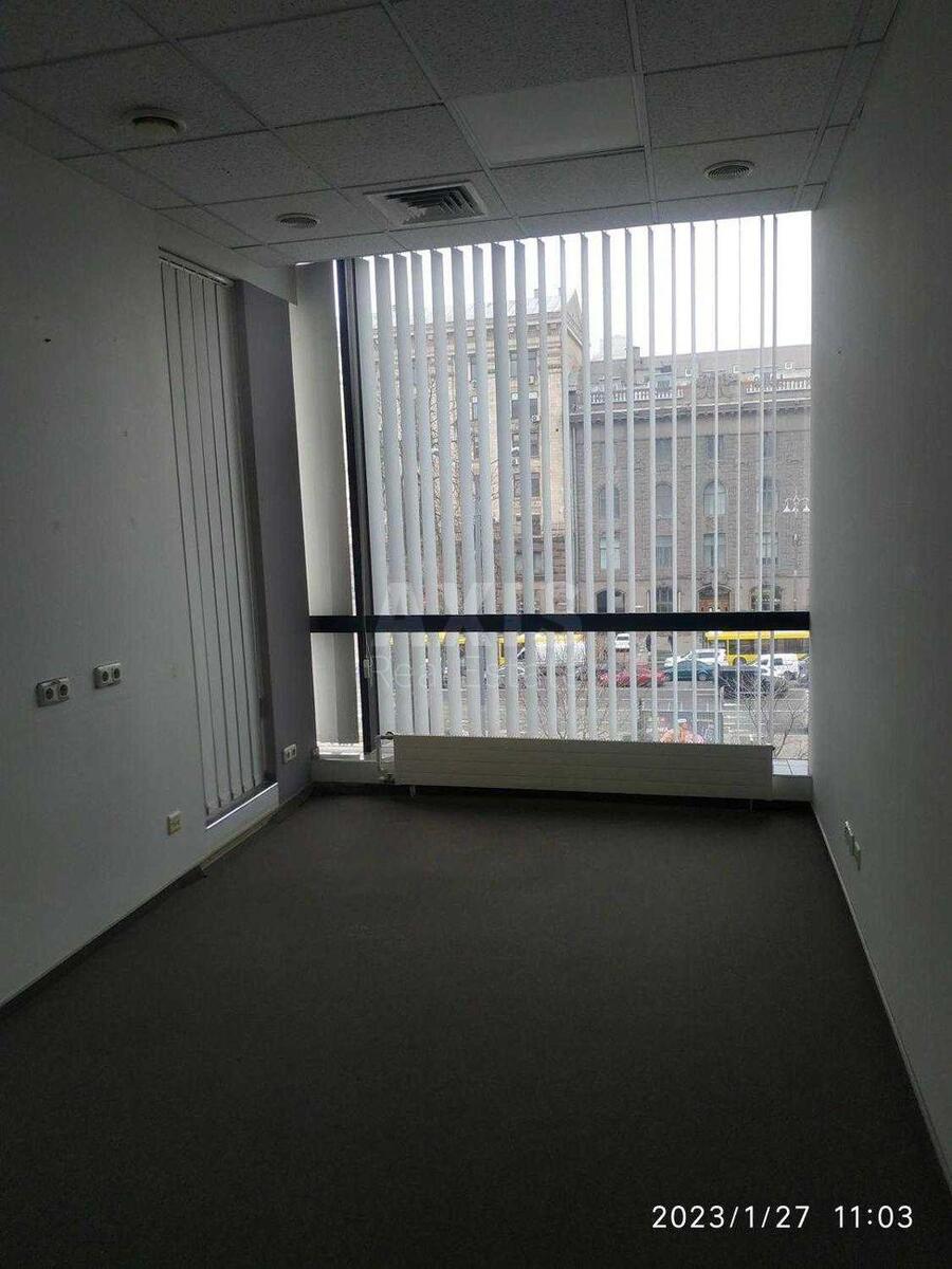 Office vul. Hreshhatyk 19А, 750m25