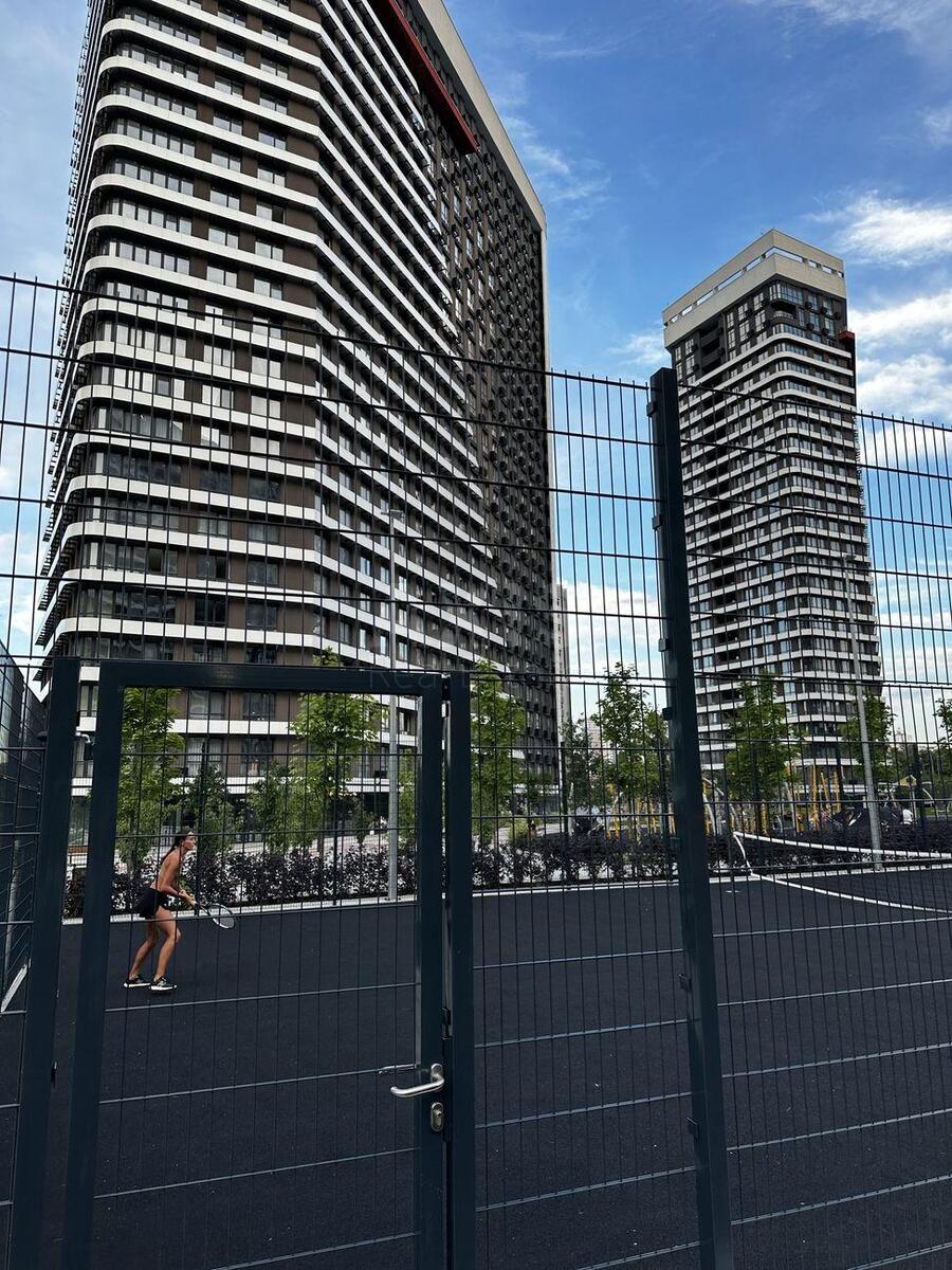 3k apartment nab. Dniprovs'ka 10