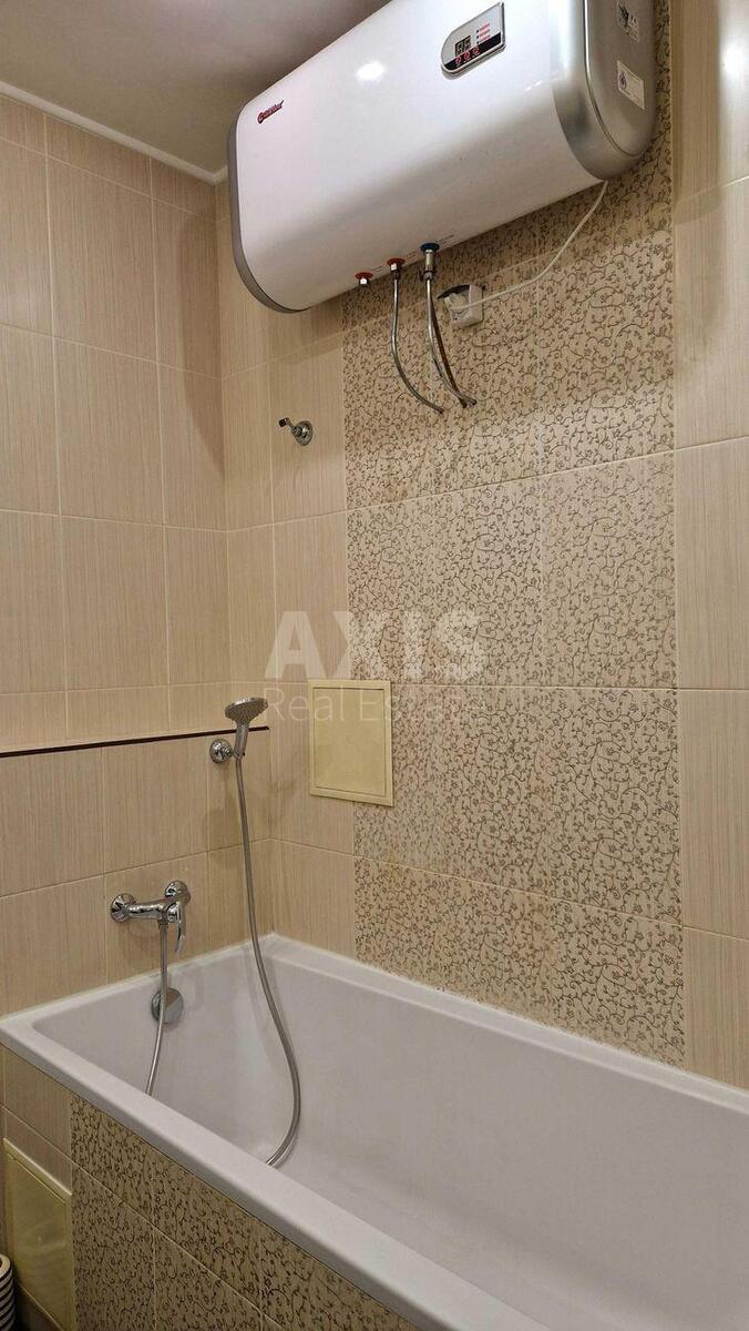 1k apartment vul. Bilorus'ka 3573315