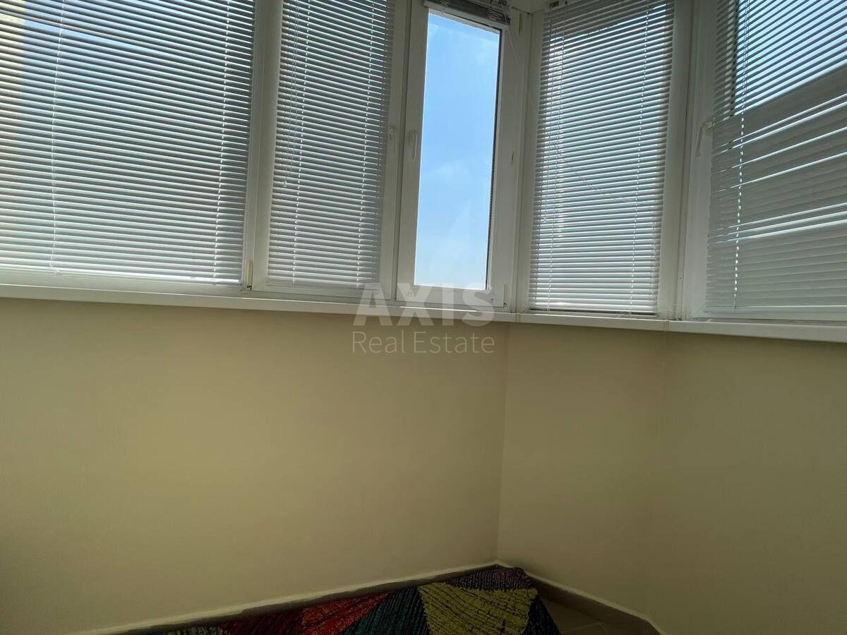 3к квартира ул. Семьи Кульженков 335770711
