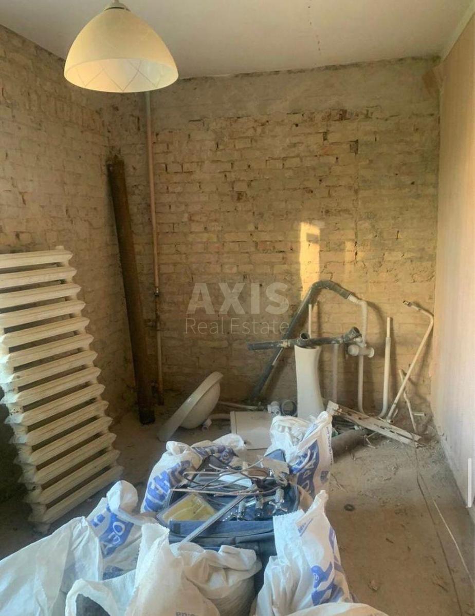 2k apartment vul. Yulia Zdanovska 5/11