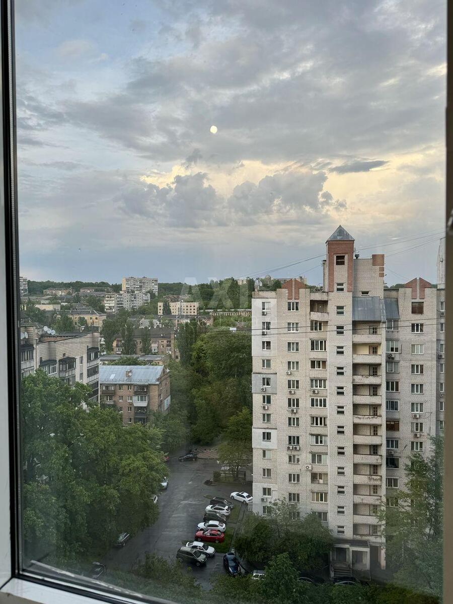 2к квартира ул. Драгомирова Михаила 2А9