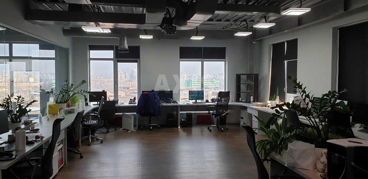 Office vul. Degtjarivs'ka 27Т, 710m2592361