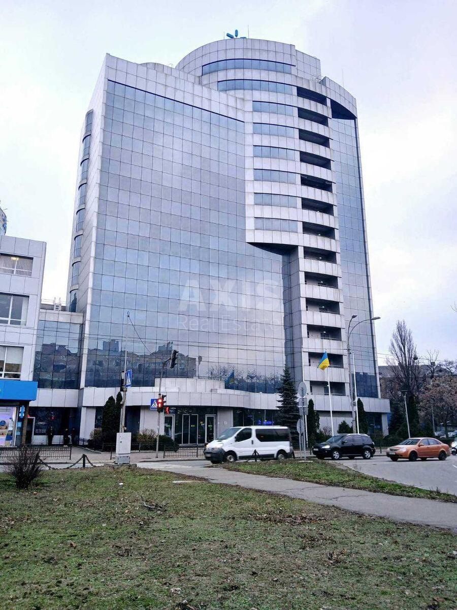 Офіс вул. Теліги Олени 6, 600м2