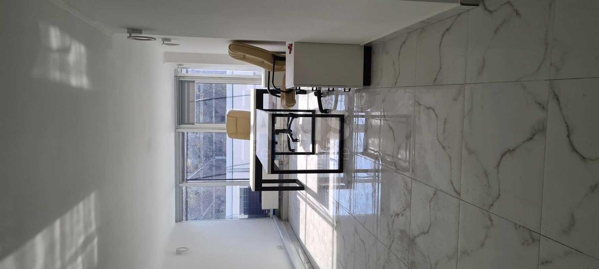 Office vul. Glybochyc'ka 73, 563m2587344