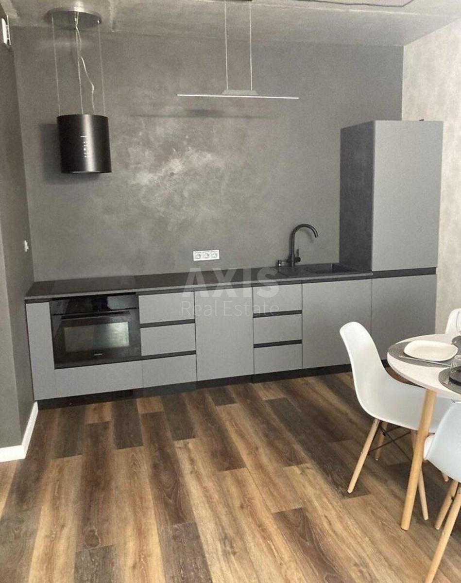 2k apartment vul. Zlatoustivs'ka 25