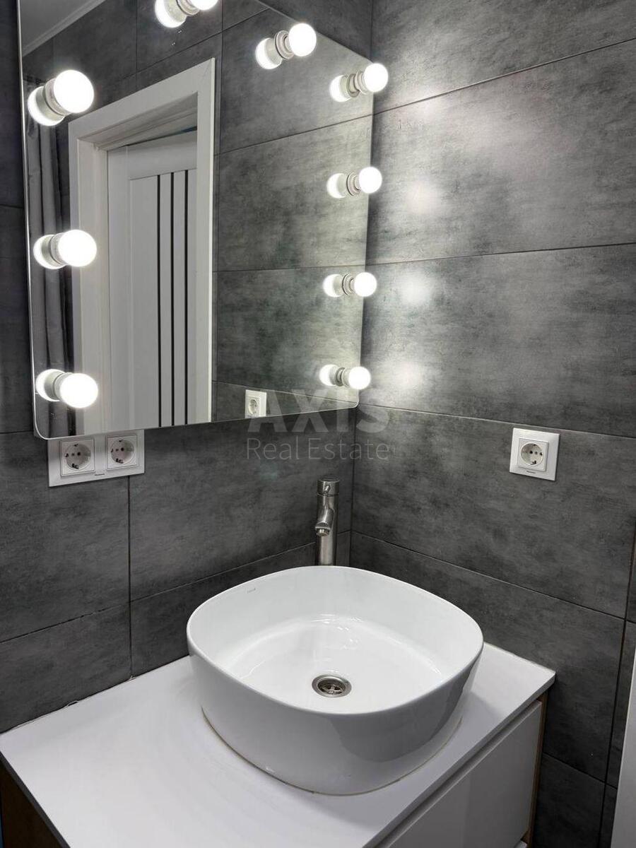 1k apartment uzv. Lysogirs'kyj 26А588285