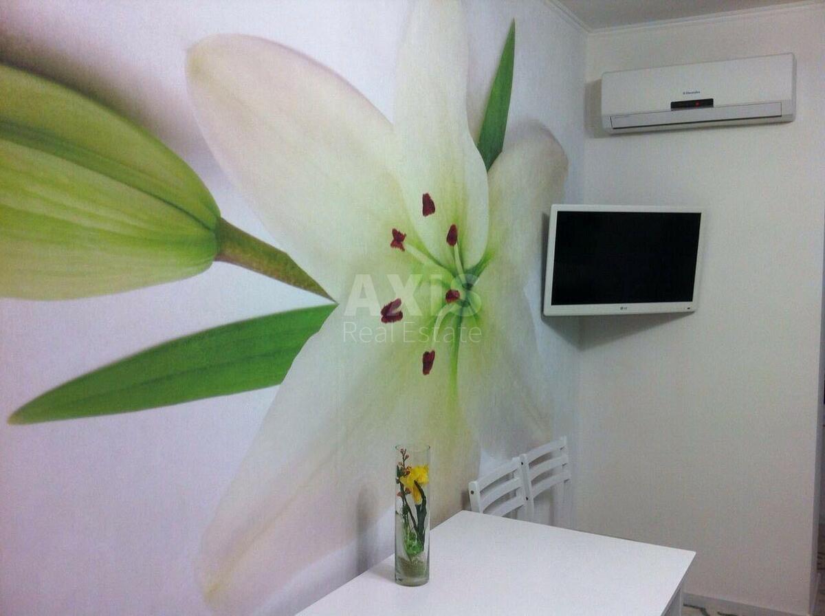 3k apartment vul. Naberezhna 26І4