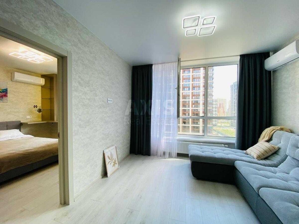 1k apartment vul. Rodyny Kristeriv 164
