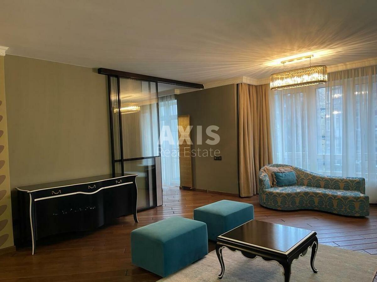 4k apartment vul. Instytuts'ka 18а0