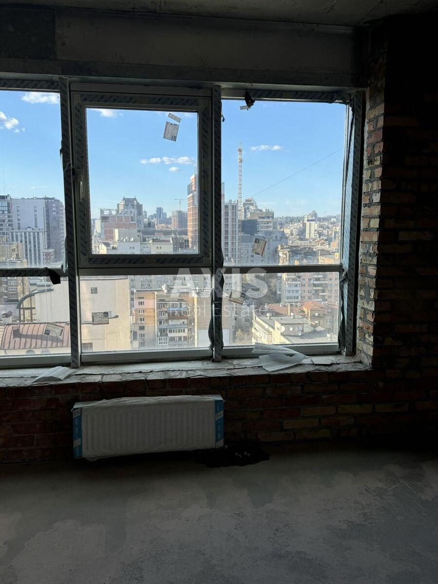 3k apartment vul. Antonovycha 1094