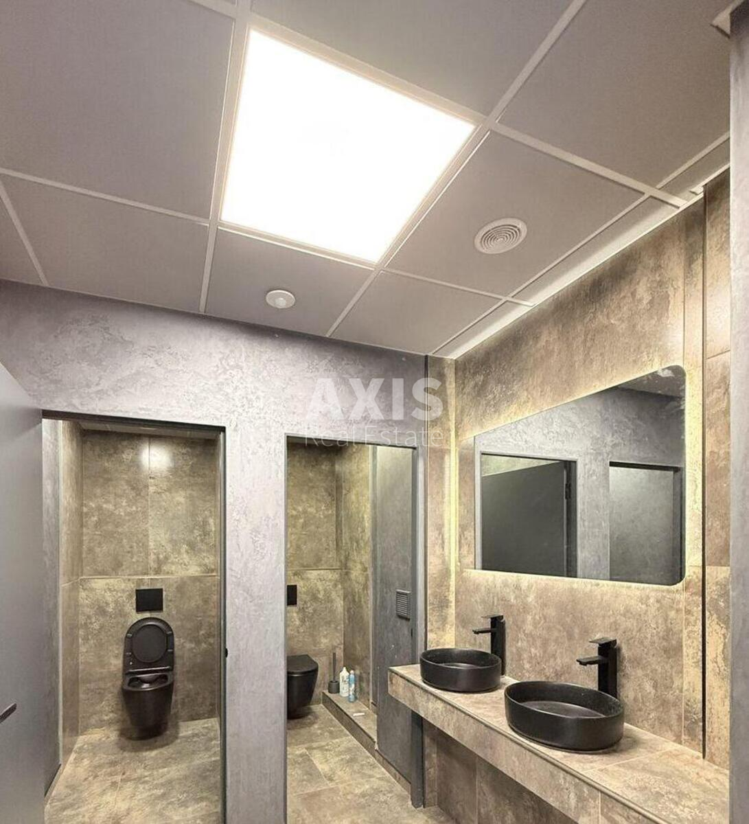 Office vul. Rustaveli Shota 18А, 800m2589102