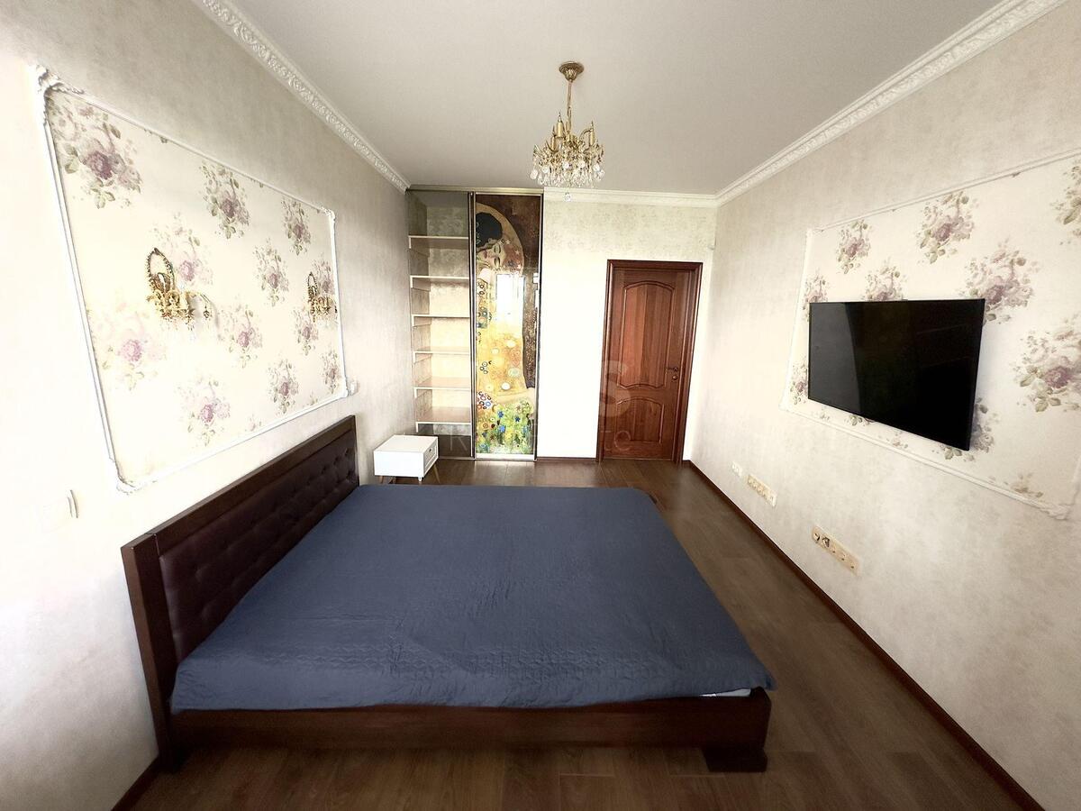 2k apartment vul. Naumova Generala 660