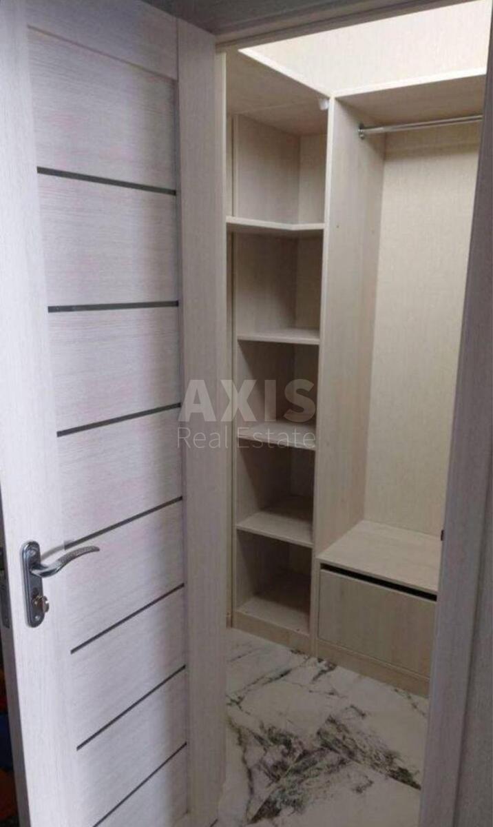 2к квартира пр-т Науки 58/13