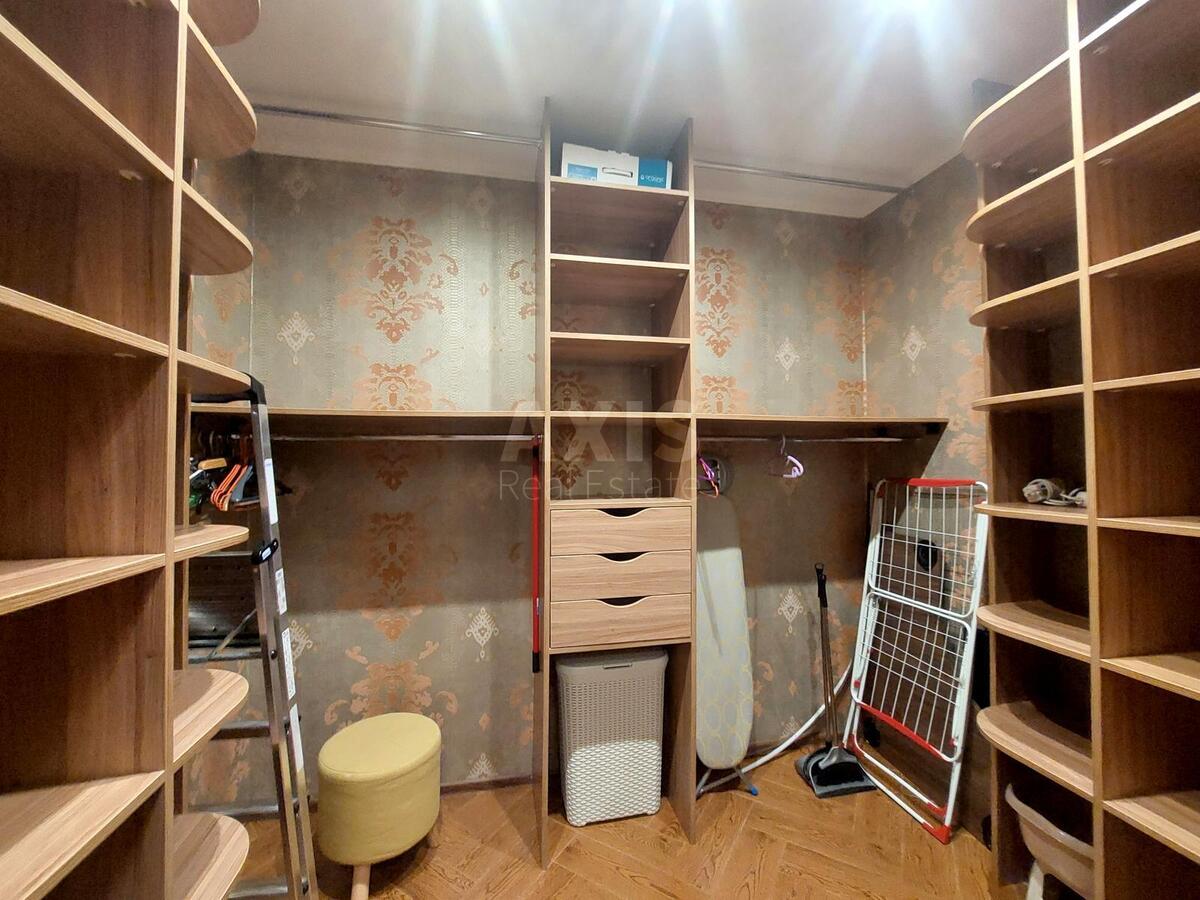 1k apartment vul. Lypkivs'kogo Vasylja Mytropolyta 37Б619603