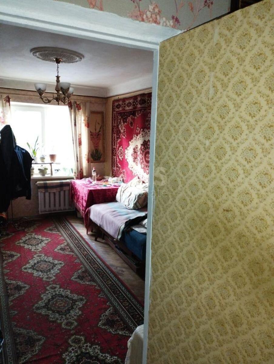 2к квартира пр-т Леся Курбаса 18Г1