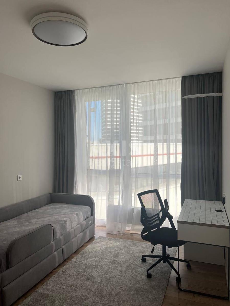 3k apartment nab. Dniprovs'ka 1511