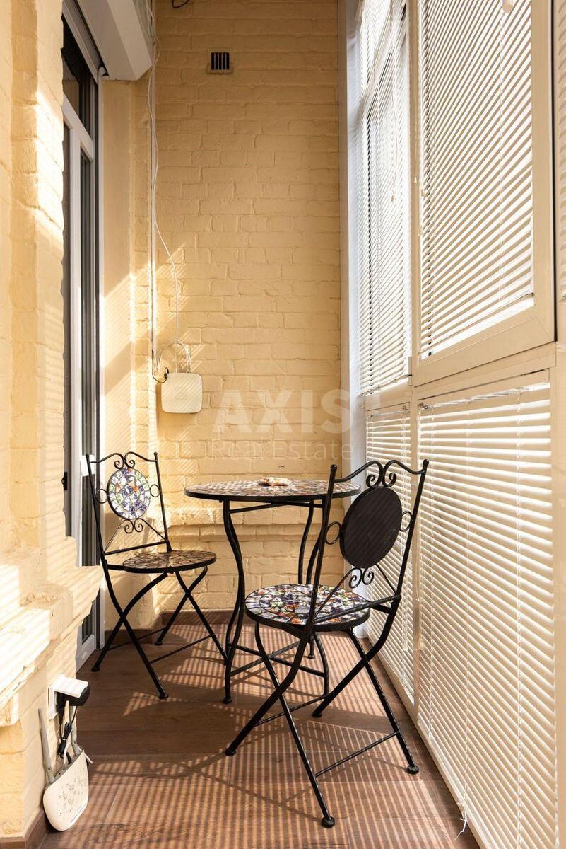 Office vul. Pushkins'ka 33, 109m26