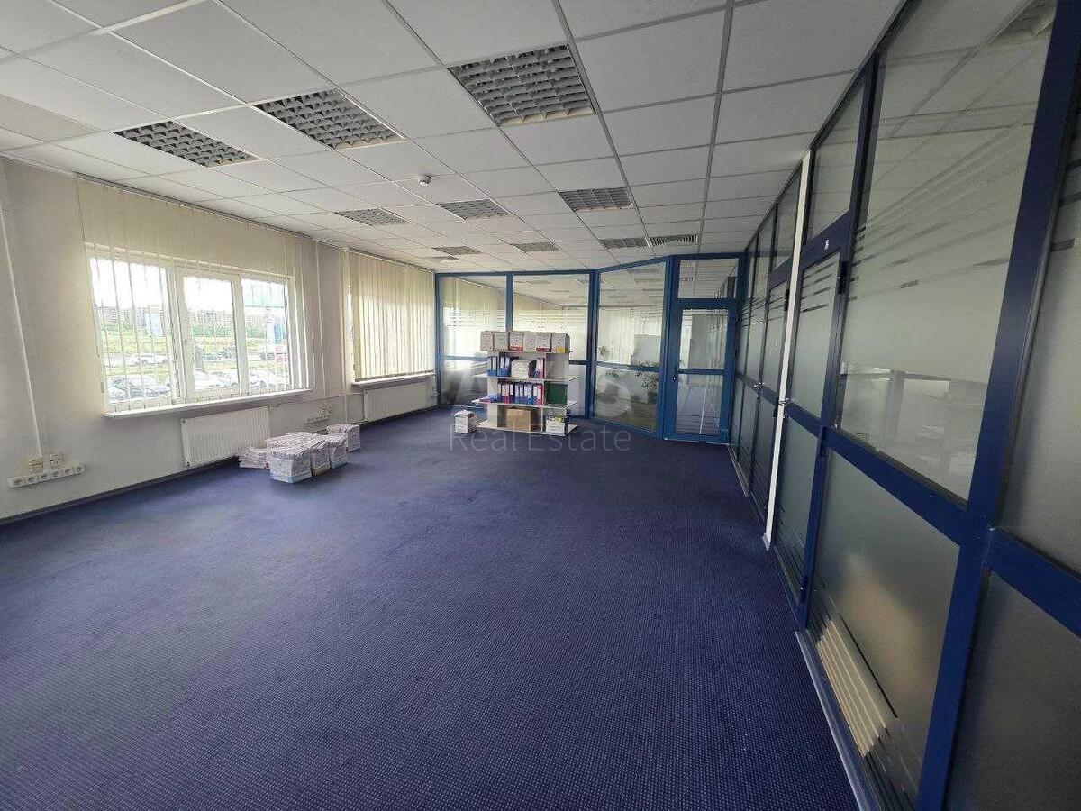Office dor. Velyka Kil'ceva 22, 326m2592354
