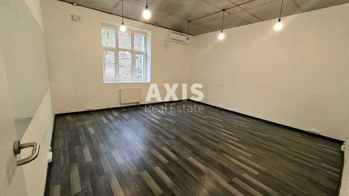 Office vul. Vozdvyzhens'ka 45, 112m23