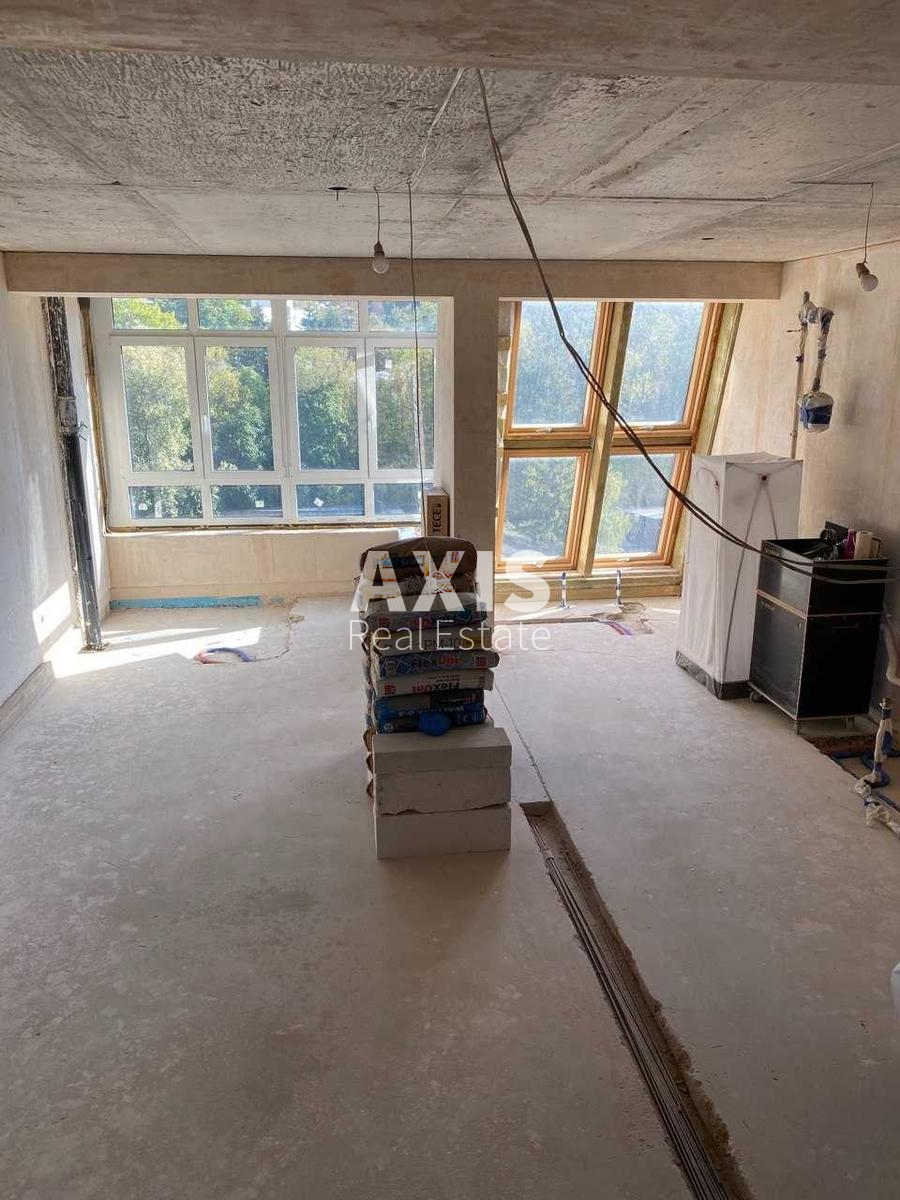 3k apartment vul. Glybochyc'ka 133