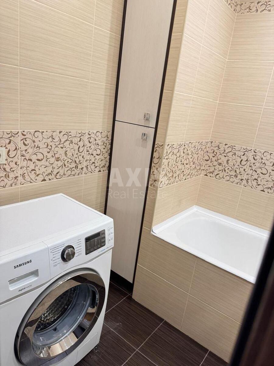2k apartment vul. Bilec'kogo Akademika 18588277