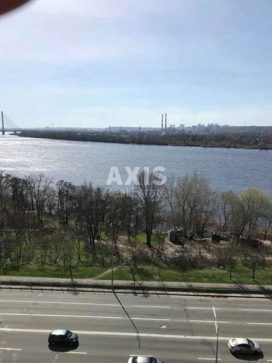 3k apartment nab. Dniprovs'ka 15