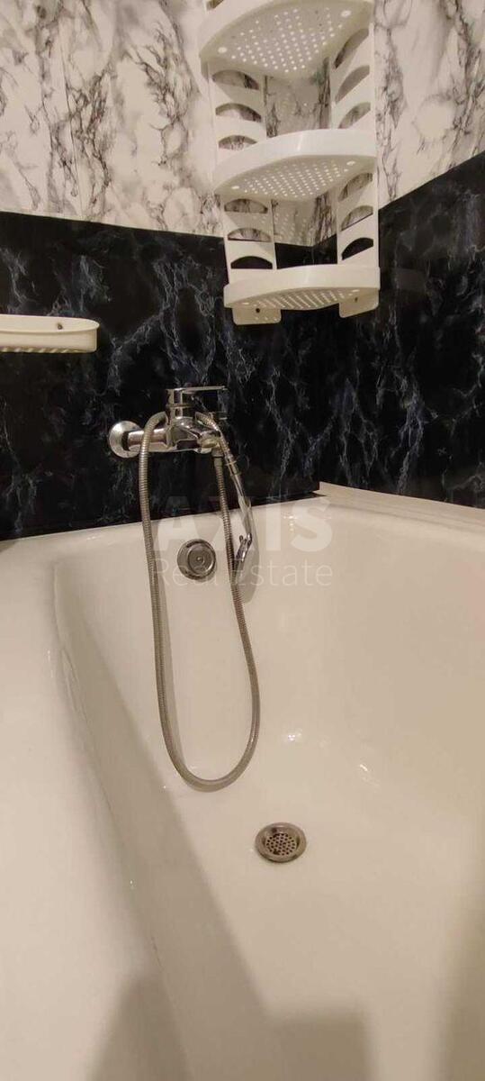 2k apartment vul. Bojchenka Oleksandra 1410