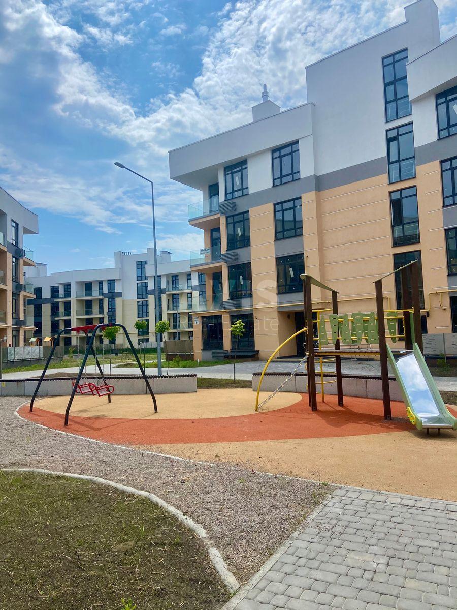 1k apartment vul. Bogatyrs'ka 32