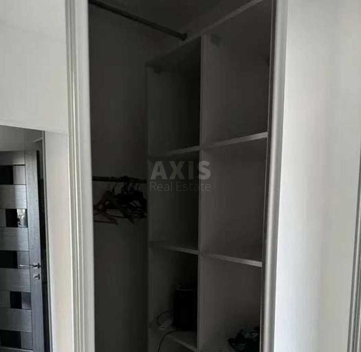 1k apartment vul. Myhajla Maksymovycha 3Г6