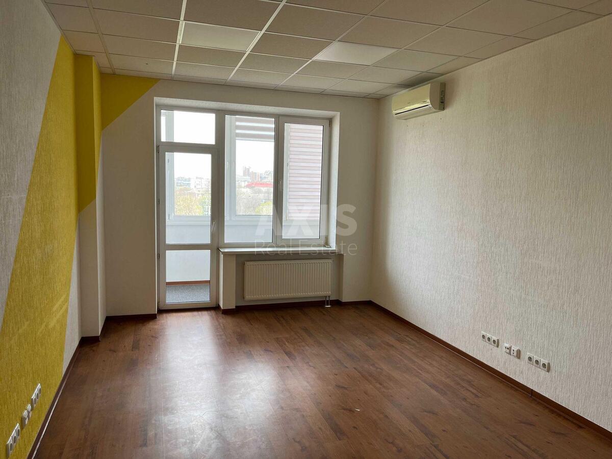 Office vul. Barbjusa Anri 5В, 193m23
