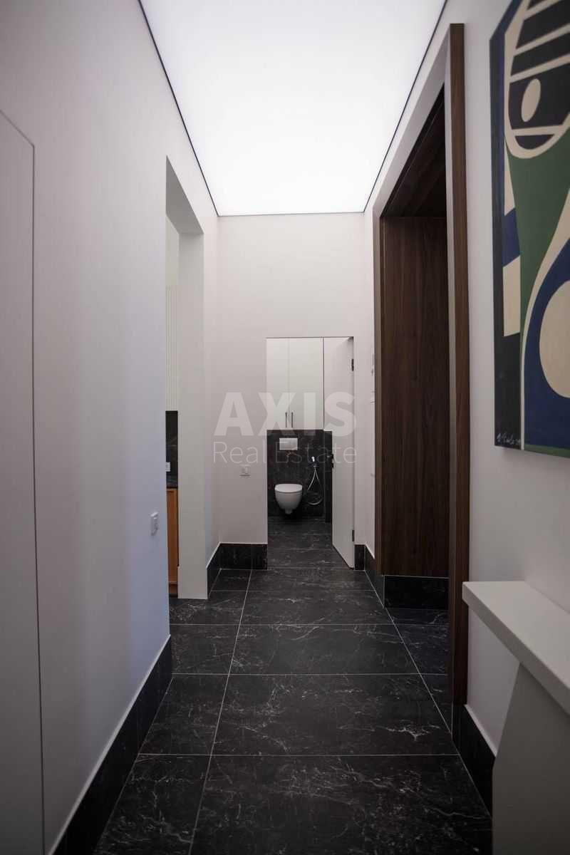 Office vul. Velyka Vasyl'kivs'ka 38, 100m210