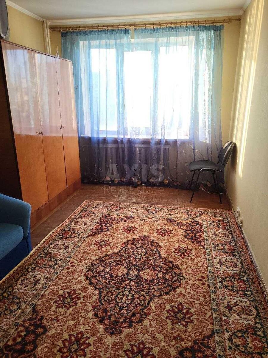 3к квартира пр-т Героев Сталинграда 49Б2