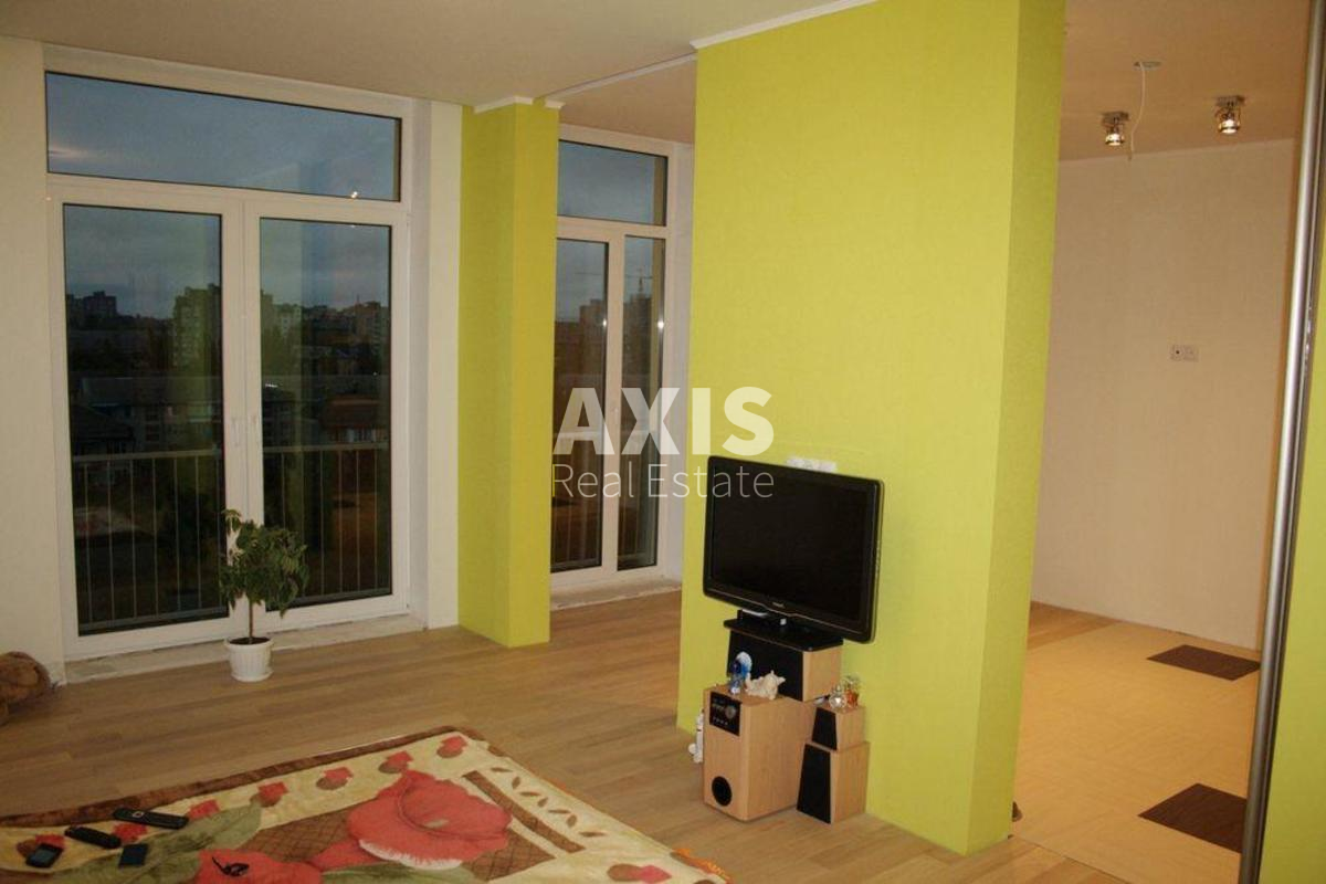 4k apartment vul. Regeneratorna 4к12