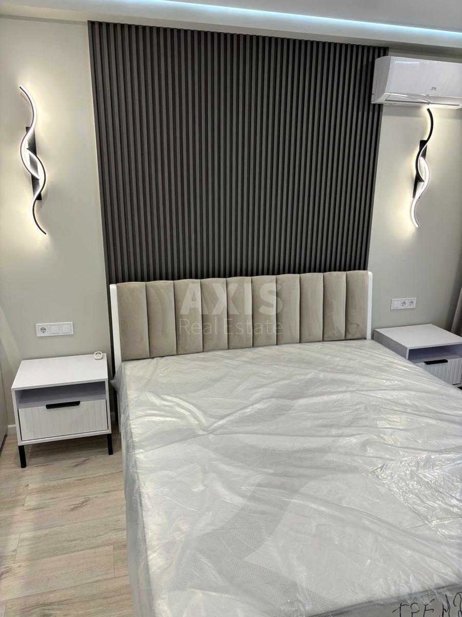 1к квартира ул. Михаила Максимовича 24597574