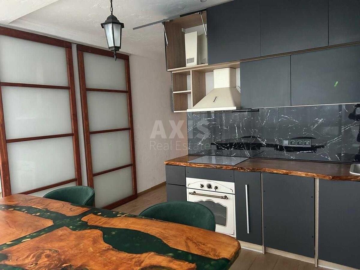 1k apartment vul. Zarichna 1В639761