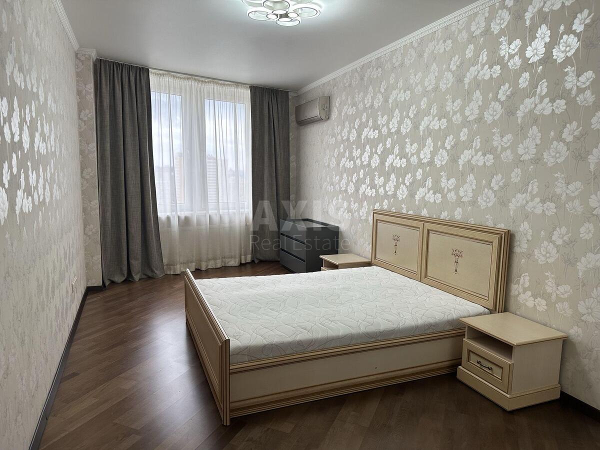 1k apartment vul. Dragomanova 40З599732