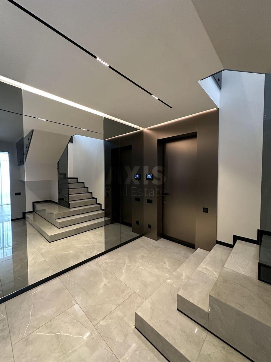 4k apartment vul. Saperne Pole 5А600832