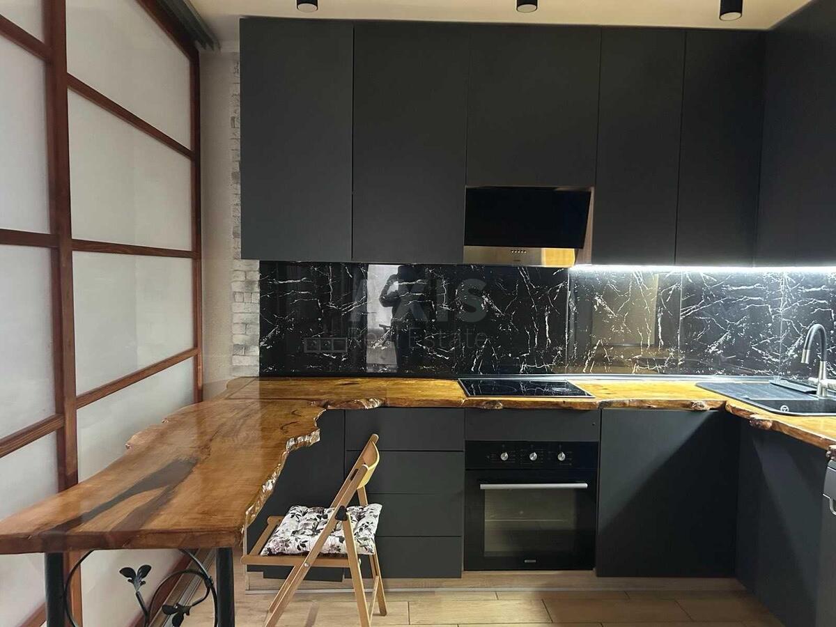 1k apartment vul. Zarichna 1Г0