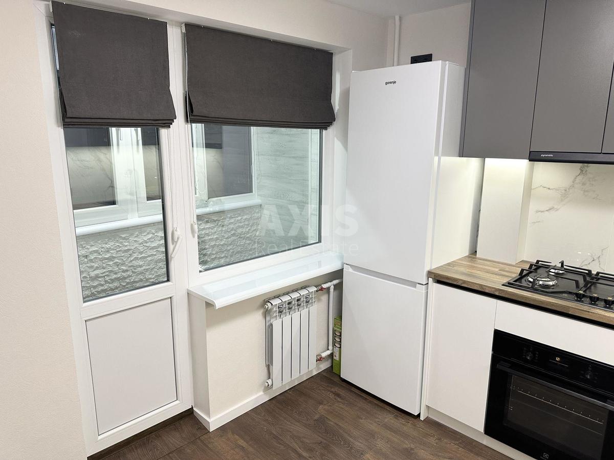 1k apartment pr-t Obolons'kyj 14А0