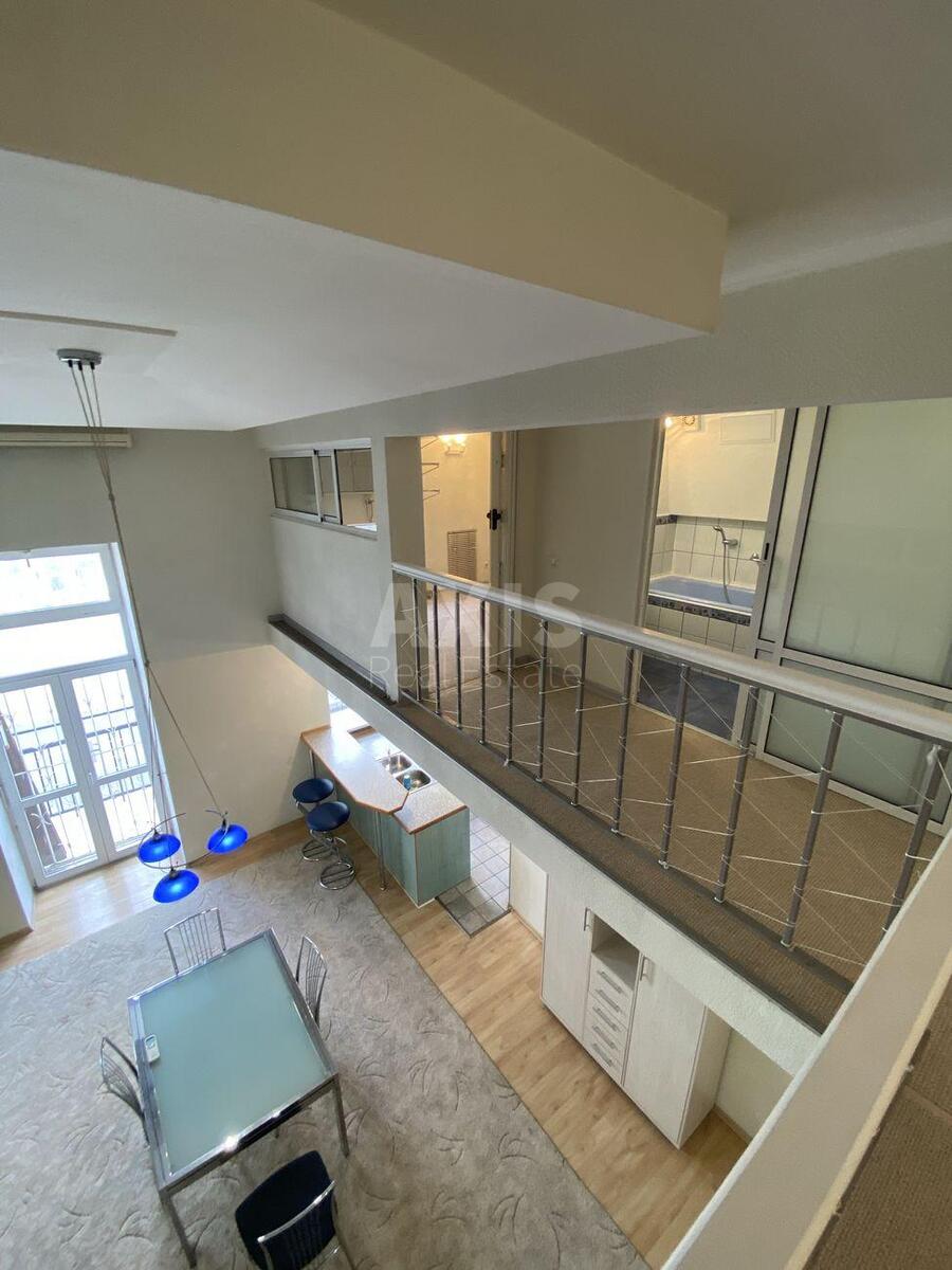 3k apartment vul. Skoropads'kogo Pavla 512