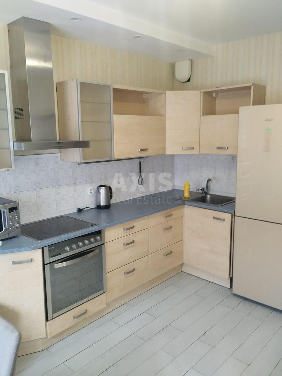 1k apartment vul. Urlivs'ka 958244