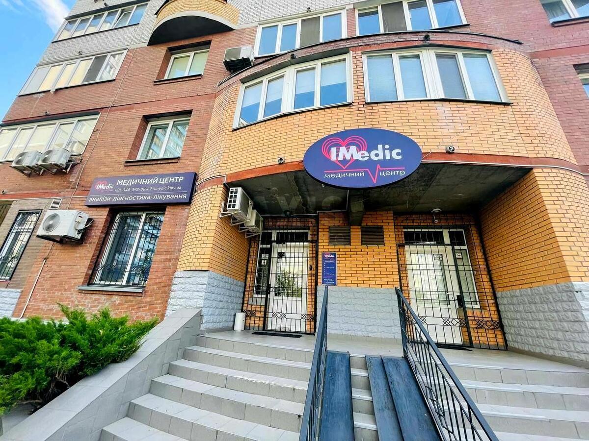 Объект торговли пр-т Григоренко Петра 13Б, 70м26263411