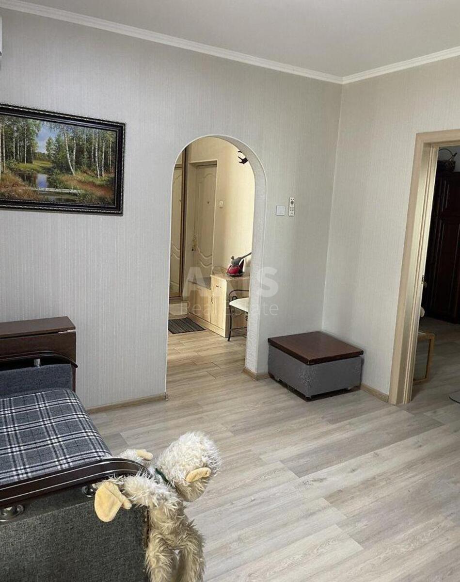 4к квартира пр-т Григоренко Петра 13623541