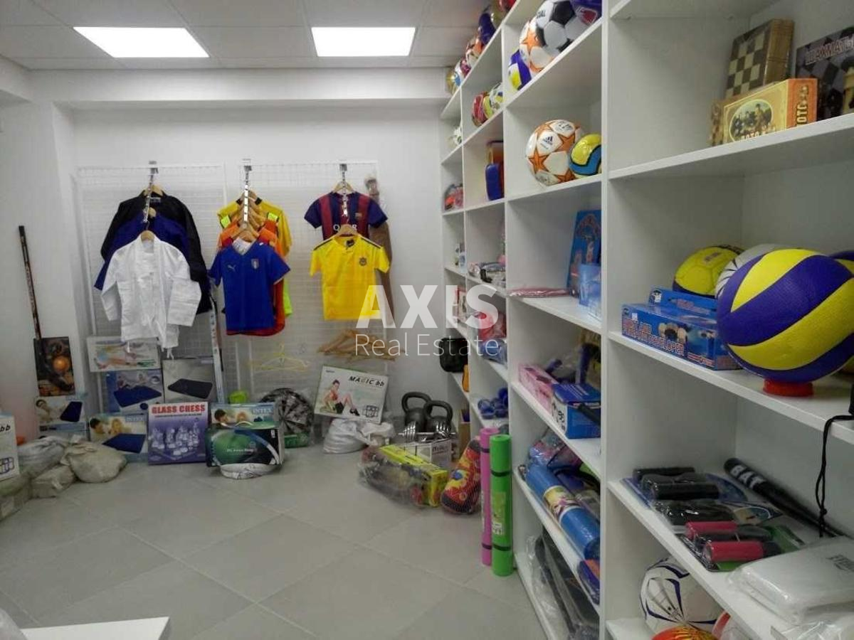 Office vul. Myshugy Oleksandra 10, 61m2437000