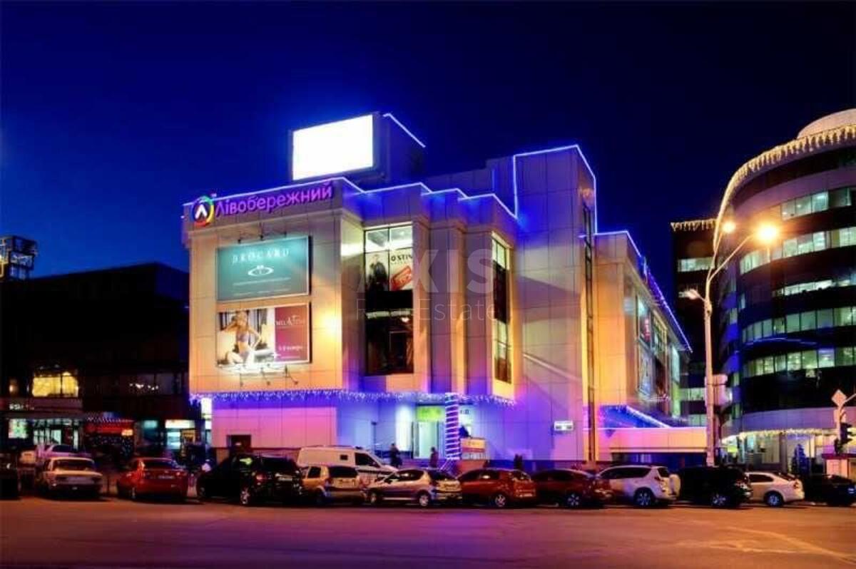 Trade object vul. Sverstjuka Jevgena 2Б, 81m2620713