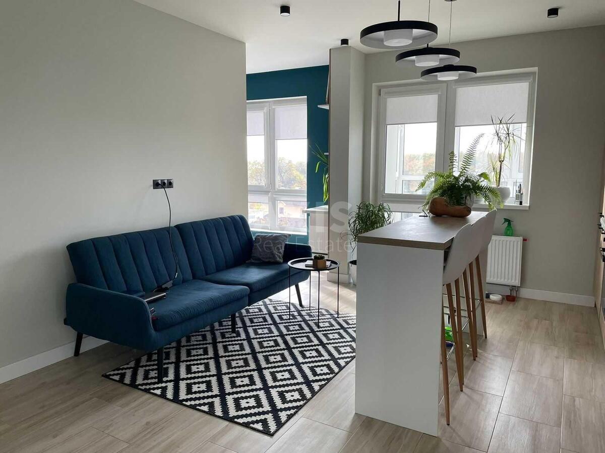 1k apartment vul. Metrologichna 109636890