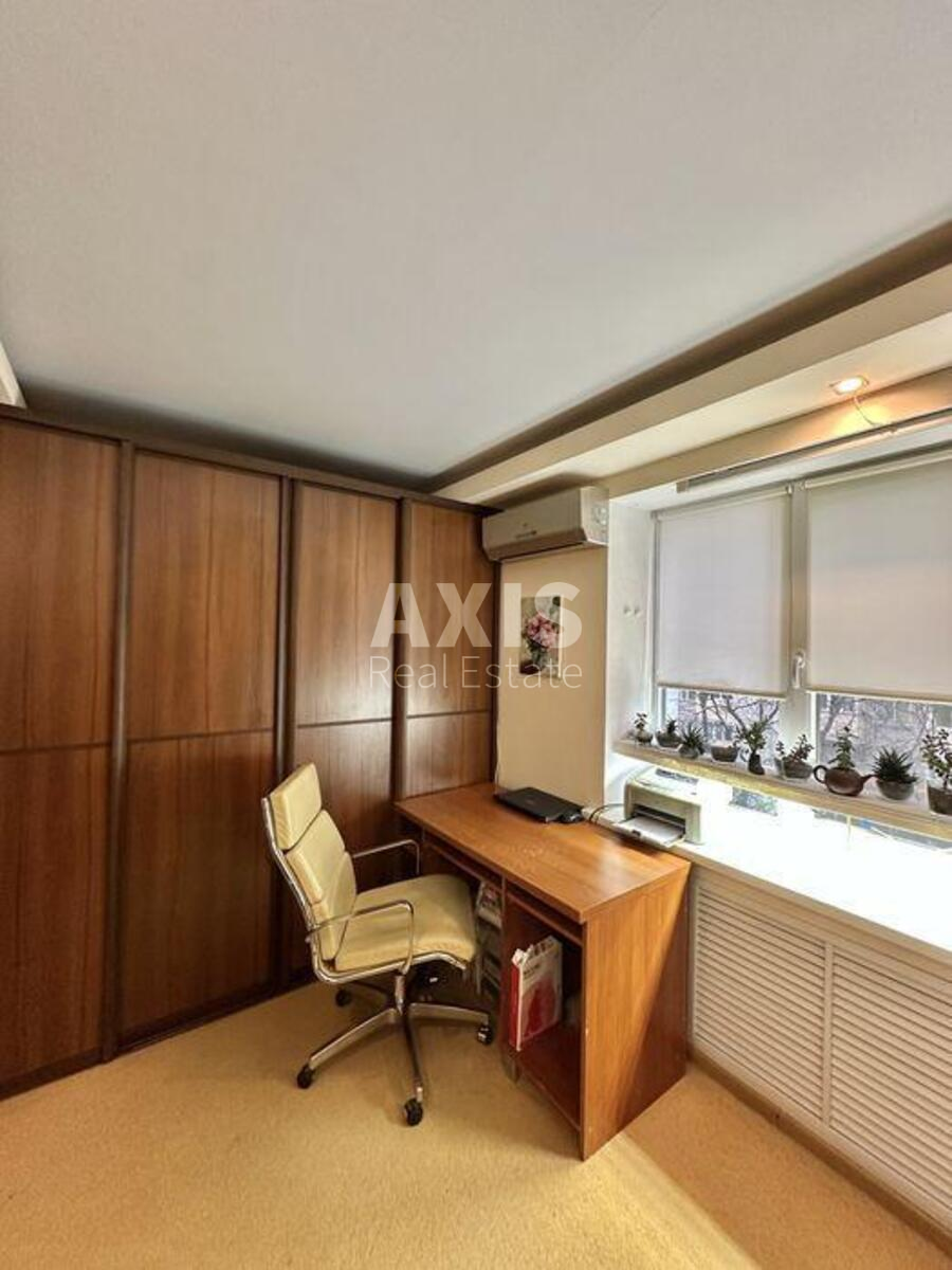 2k apartment vul. Stadionna 21/10