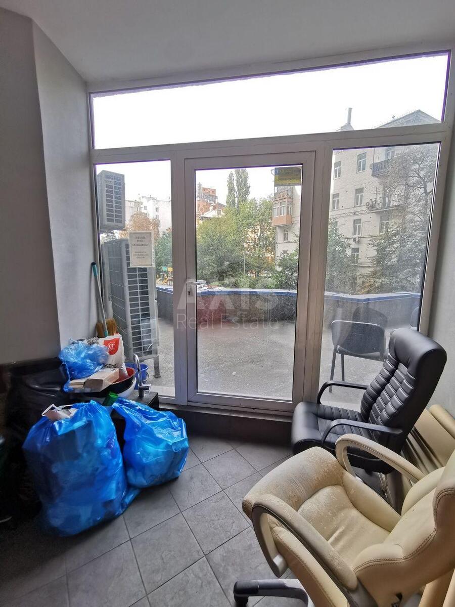 Объект торговли ул. Московская 46/2, 100м24
