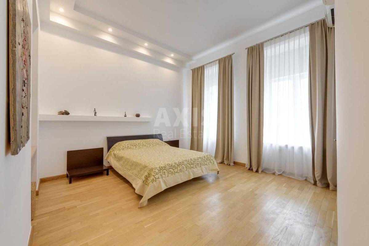 3k apartment vul. Antonovycha 237